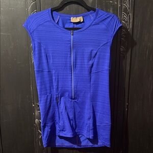 Athleta Vibrant Blue Short Sleeve Top